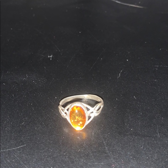 Ring - Picture 2 of 3